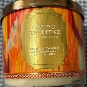 Bath & Body Works Calypso Clementine Candle - Orange and Gold